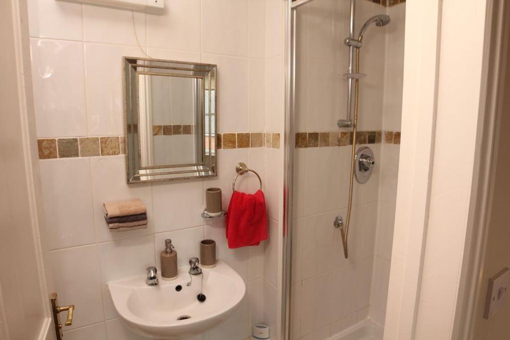 Evee'S Pebbles 1 Apartman Eastbourne Kültér fotó
